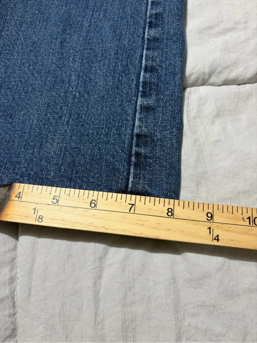 Levi's Men's Slim Straight Jeans in Blue Wash Size 40X30